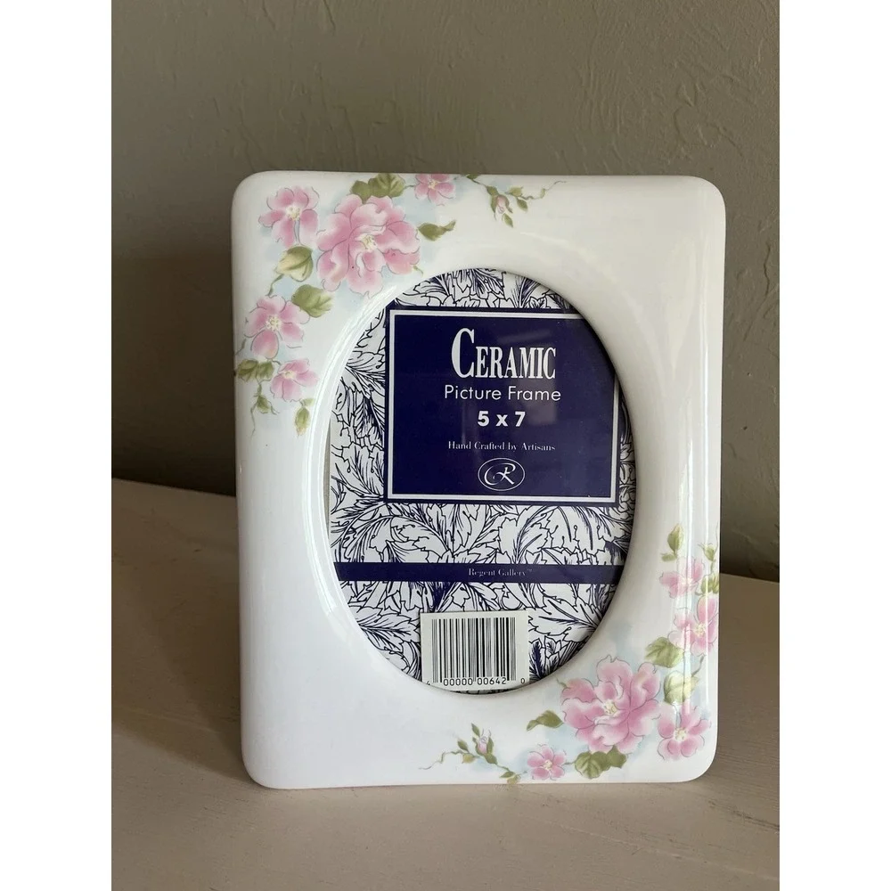 Vintage Ceramic Picture Frame White Pink Floral 5x7 Cottagecore Grannycore Sweet